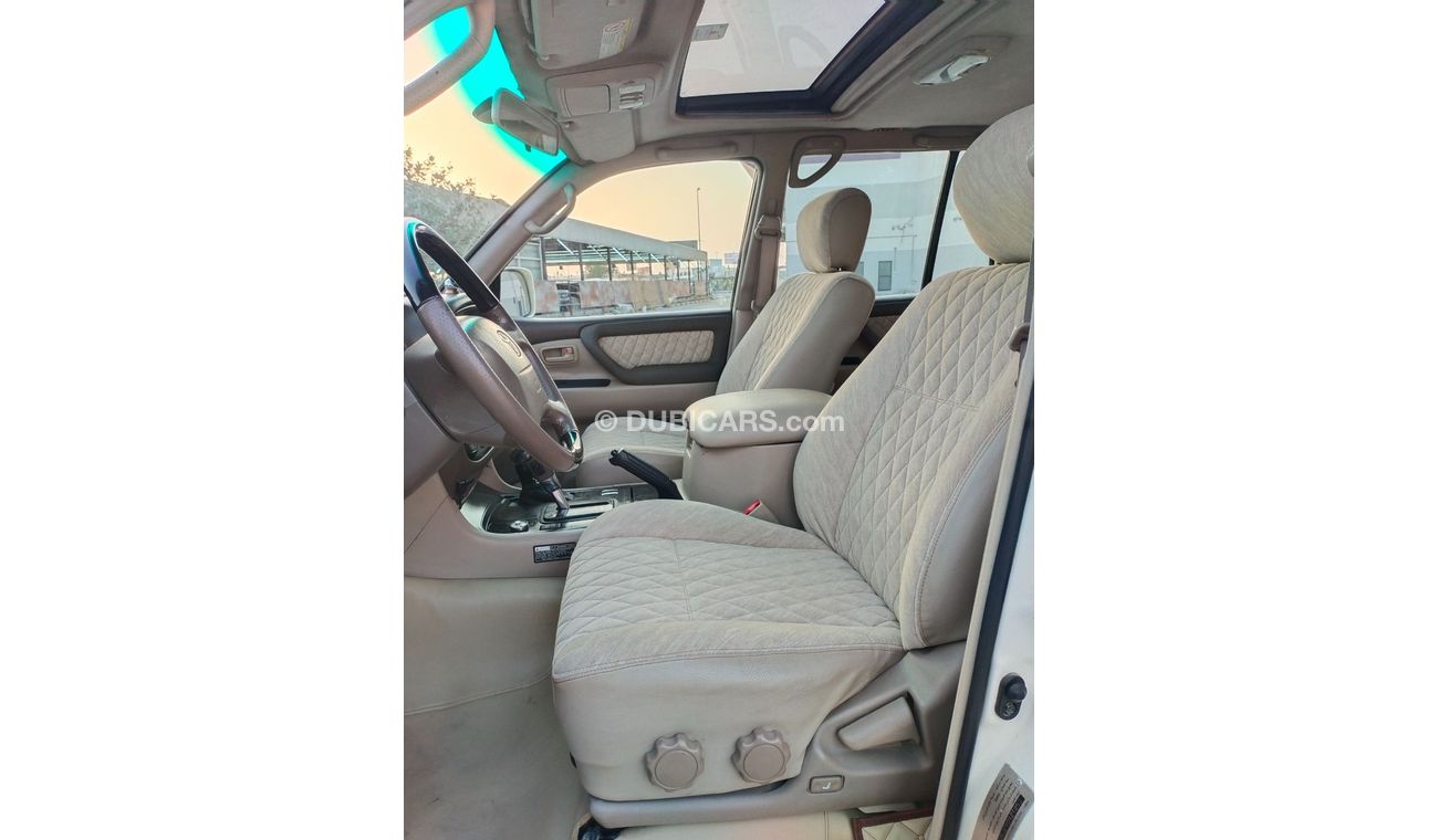 تويوتا لاند كروزر تويوتا لاند كروزر VXR  2000