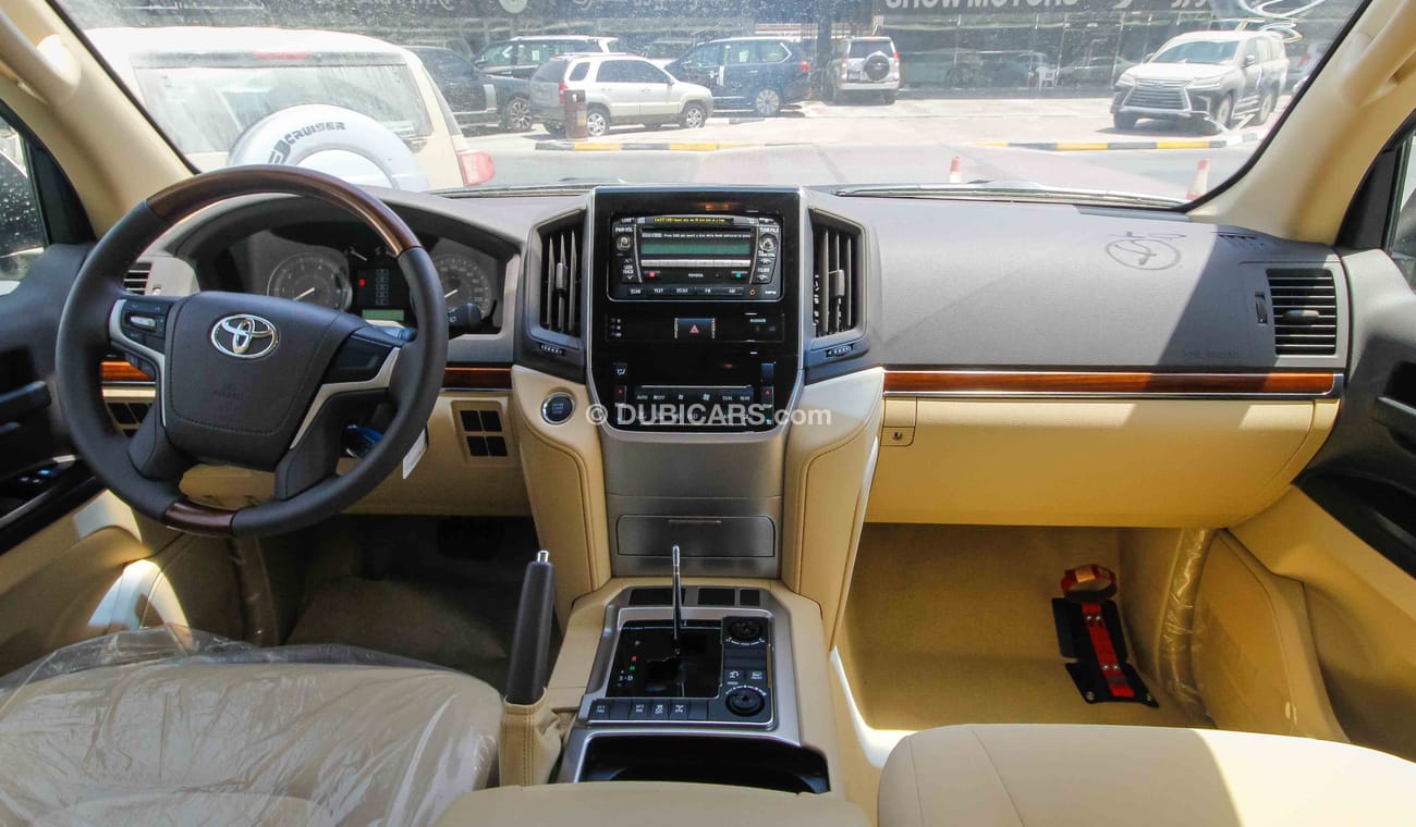 تويوتا لاند كروزر GXR 4.6 V8