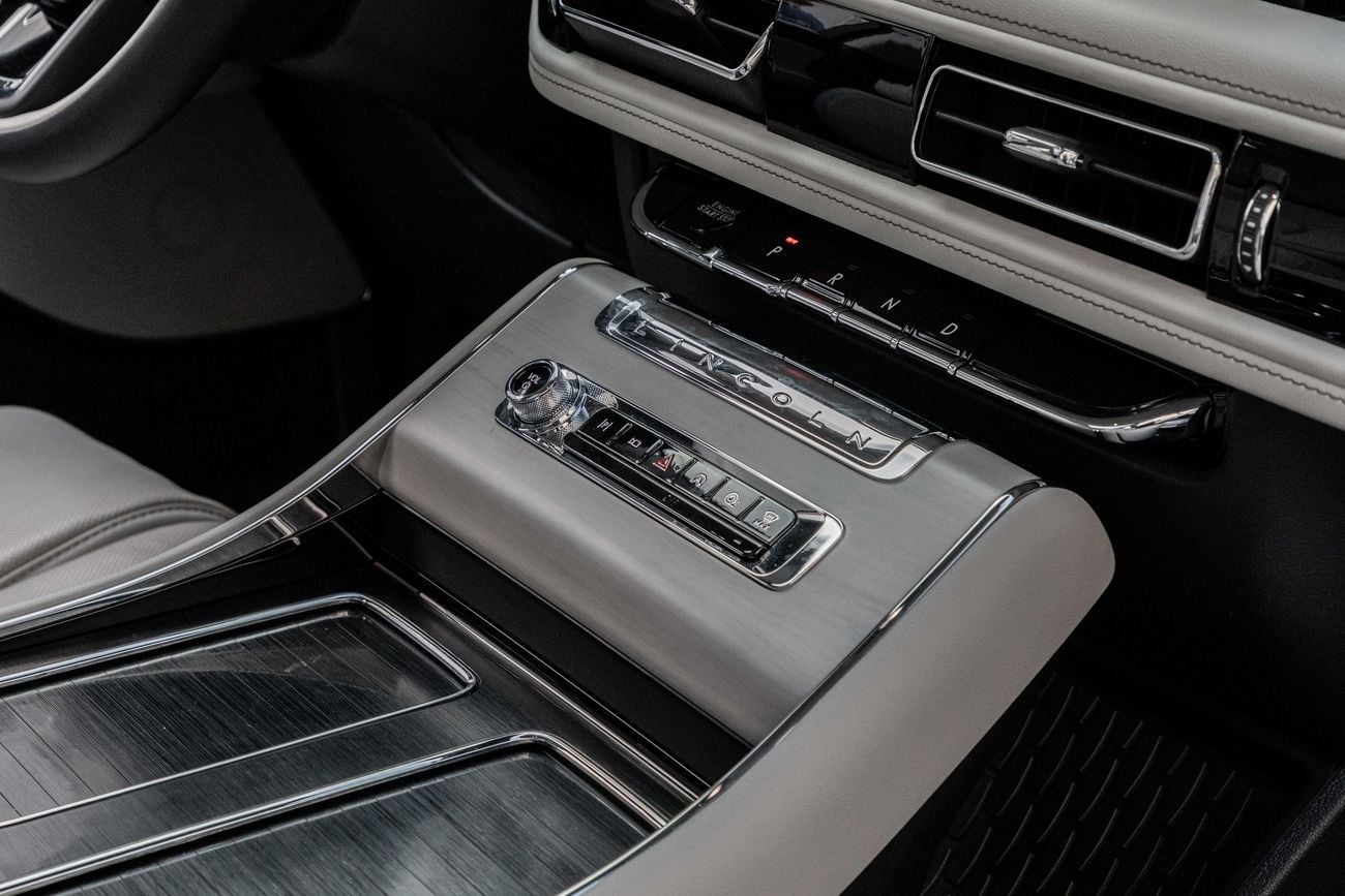 Lincoln Aviator Aviator Reserve | 4,857 P.M | 0% Downpayment | Pristine Condition!