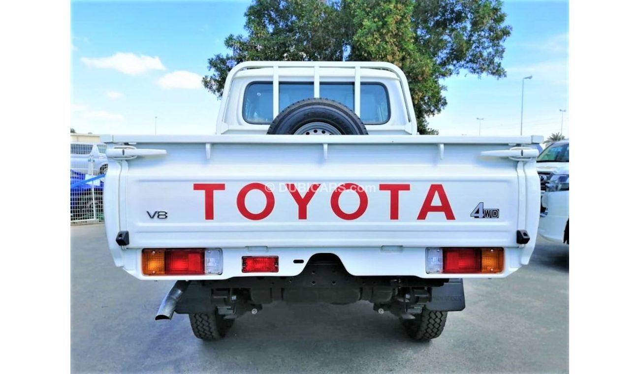 Toyota Land Cruiser Pick Up double cab  4x4
