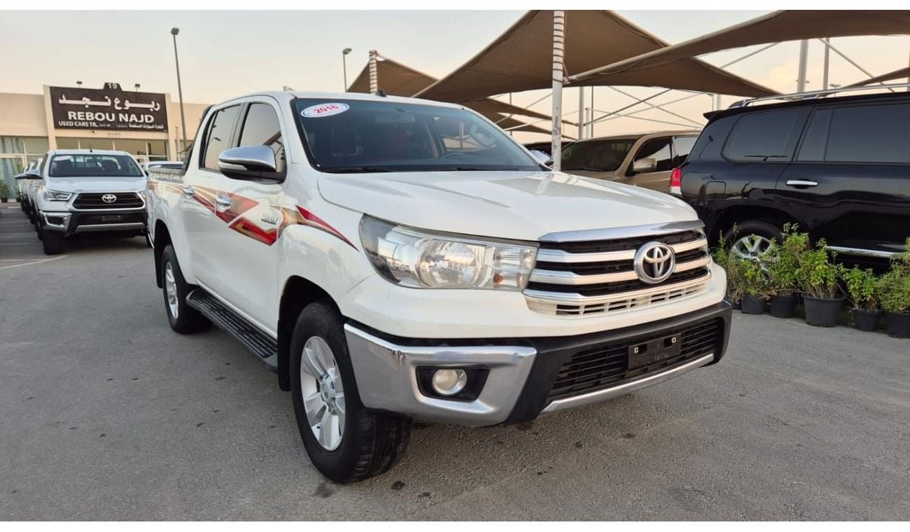 Toyota Hilux Toyota Hilux 2016 GL 2.7L Double Cab Utility 4WD clean car no any work required just buy and drive a