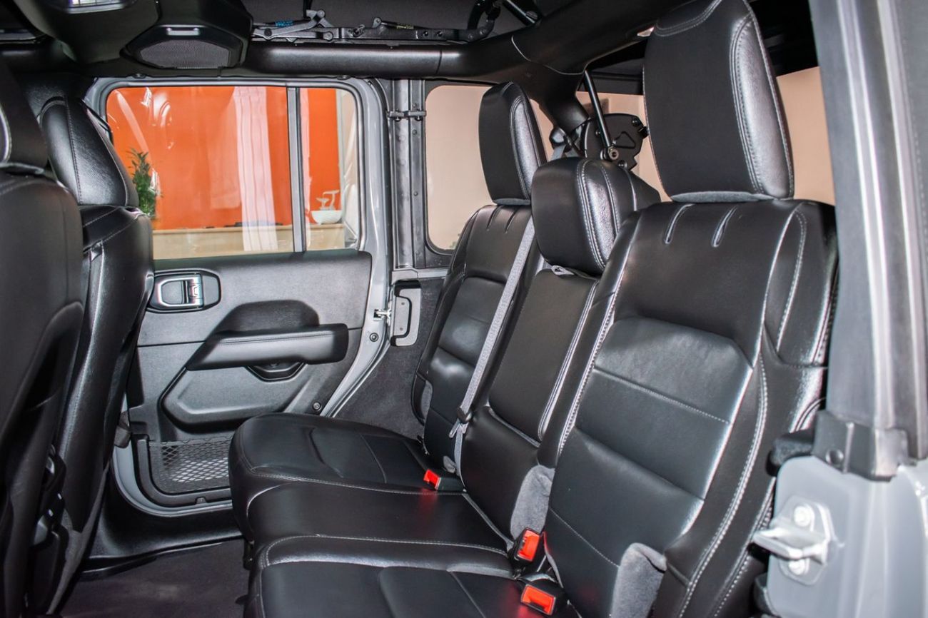 Jeep Wrangler Unlimited Sport S 2.0L A/T