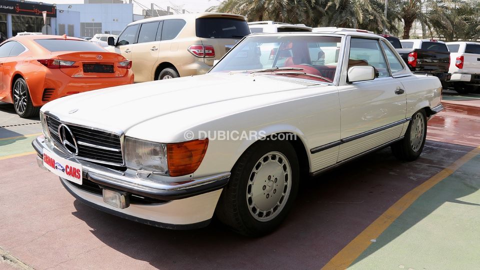 Mercedes-Benz SL 500 Classic for sale: AED 59,000. White, 1983 - 960 x 540 jpeg 100kB