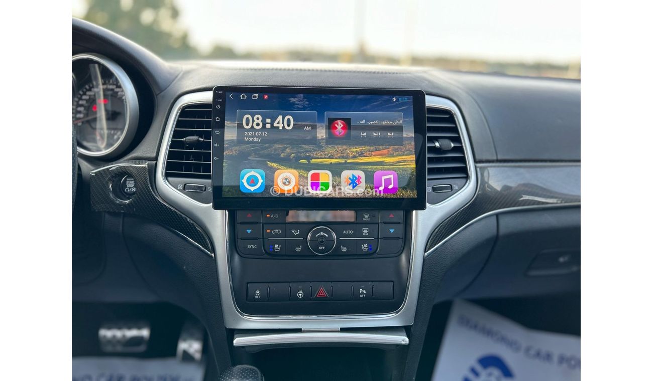 Jeep Grand Cherokee SRT8 Jeep grand cherokee 2013 SRT V8 GCC // orginal paint // Accident Free // Perfect condition