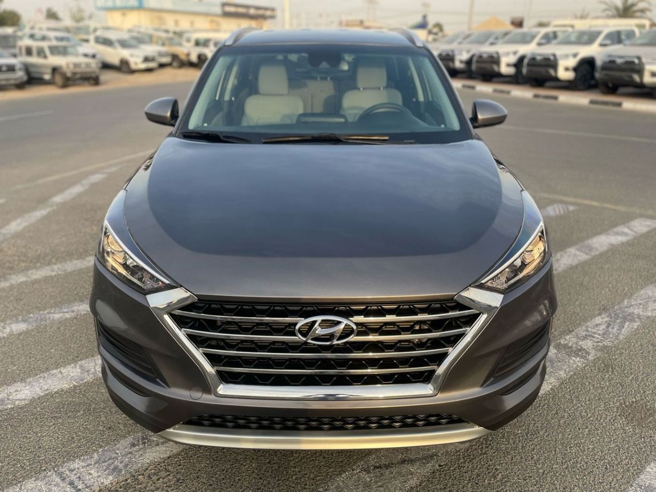 هيونداي توسون 2021 Hyundai Tucson Value Edition 2.0L V4 - Push Start BSM Radar With Electric Seat - Rear CAM 2 Key