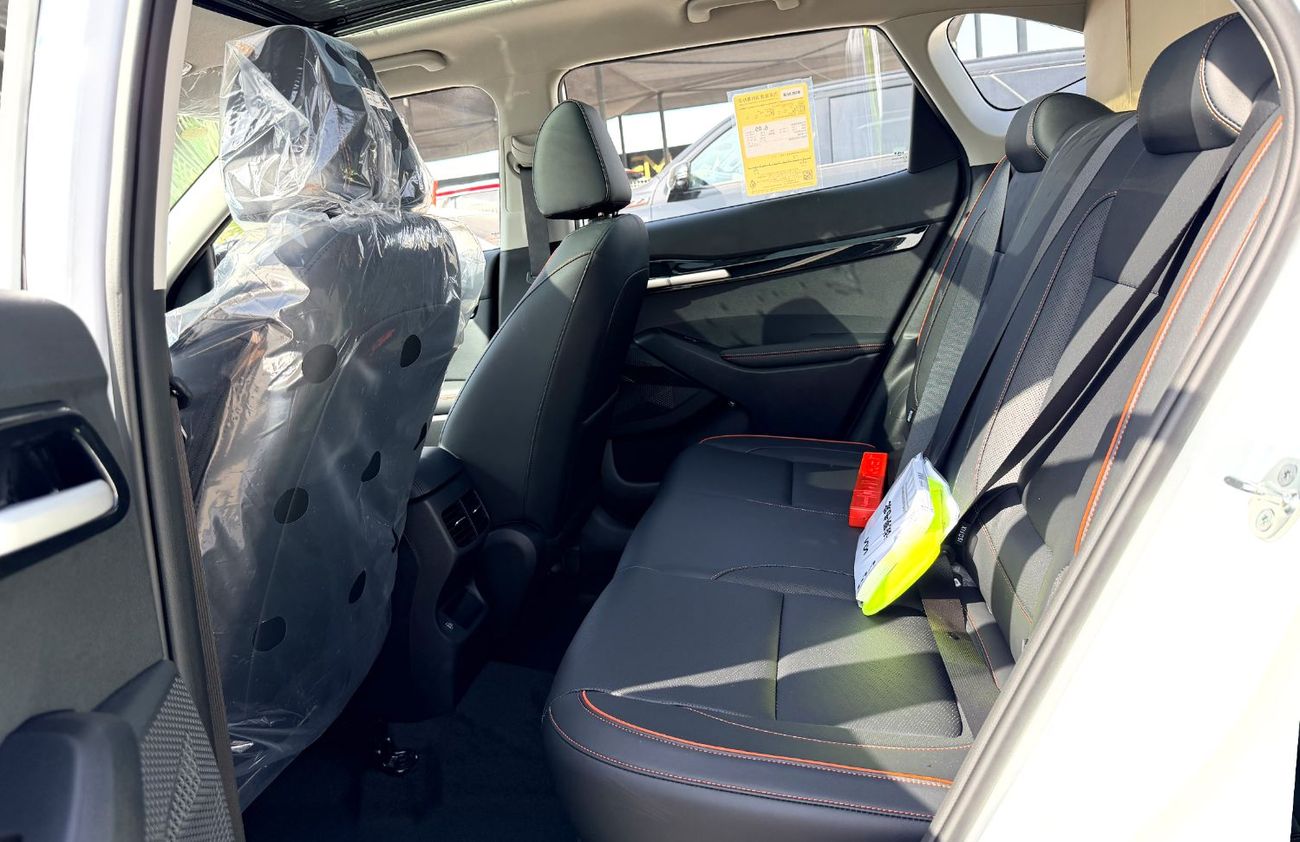 Kia Seltos 2025 stylish and versatile compact SUV (Export only)