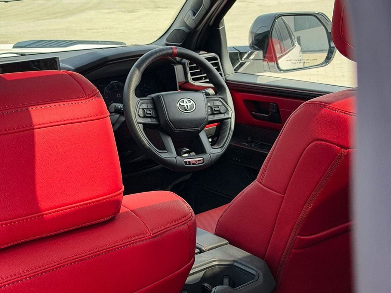 تويوتا سيكويا 