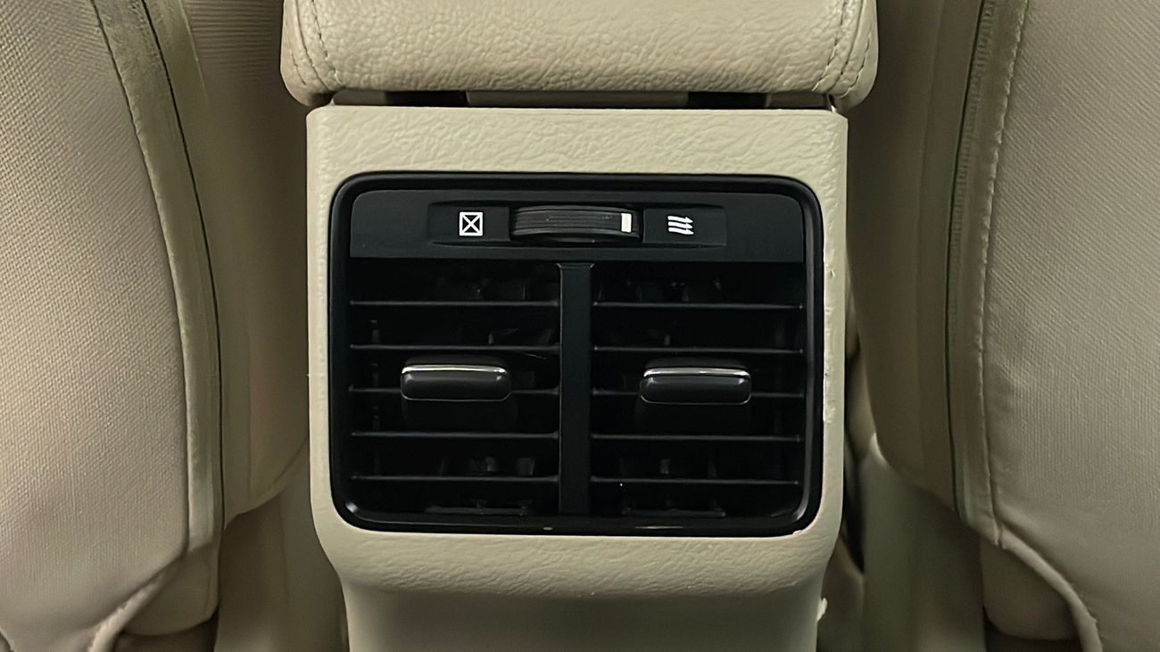 Suzuki Ciaz GL 1.5 | Under Warranty | Inspected on 150+ parameters