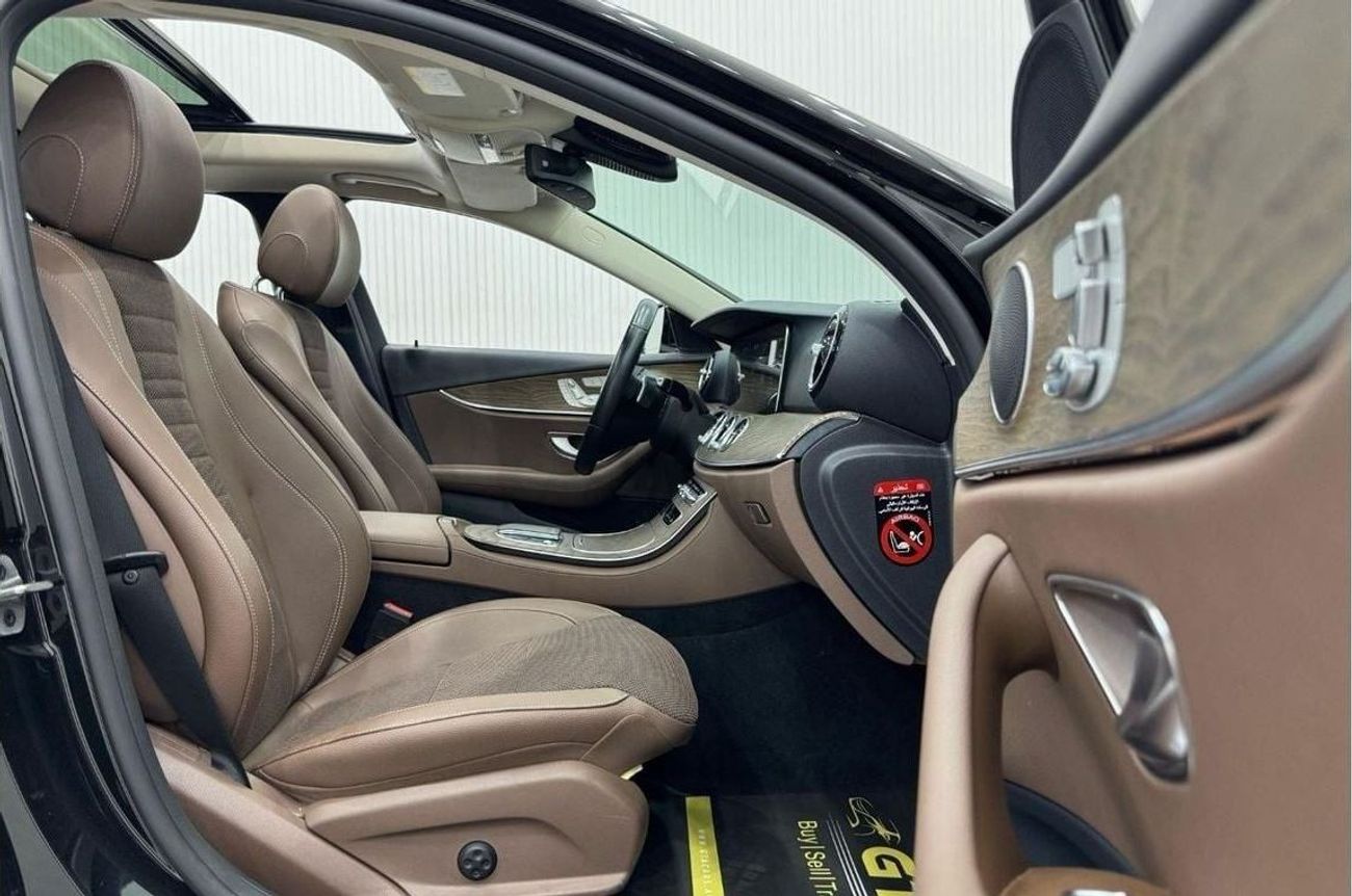 مرسيدس بنز E200 2022 Mercedes-Benz E200, Agency Warranty Till 05/27, Full Service History, GCC