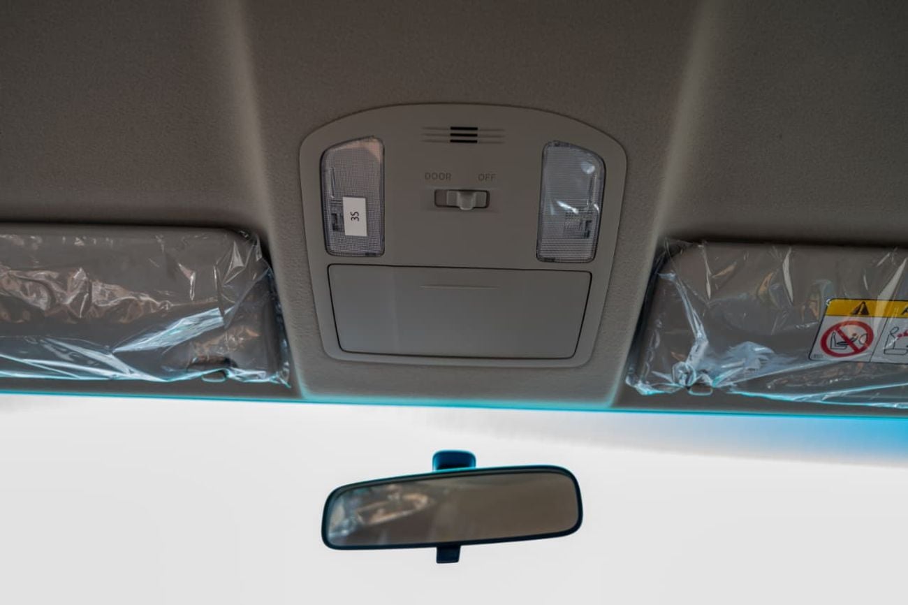 تويوتا فورتونر 2.7L Petrol | 4 Cylinder | Automatic