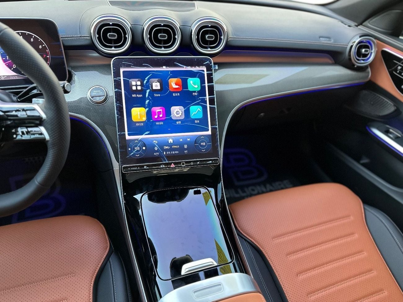 مرسيدس بنز C 200 Premium 2.0L