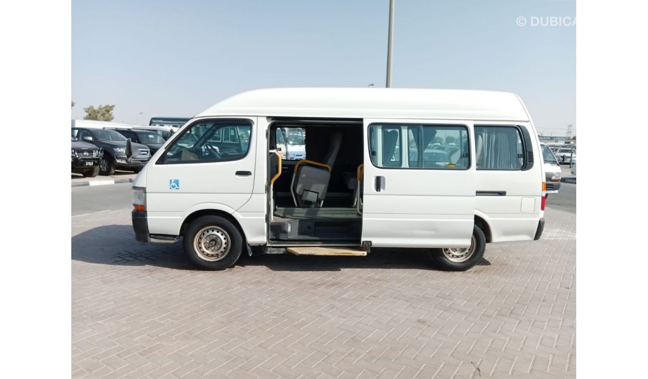 تويوتا هاياس TOYOTA HIACE RIGHT HAND DRIVE (PM947)