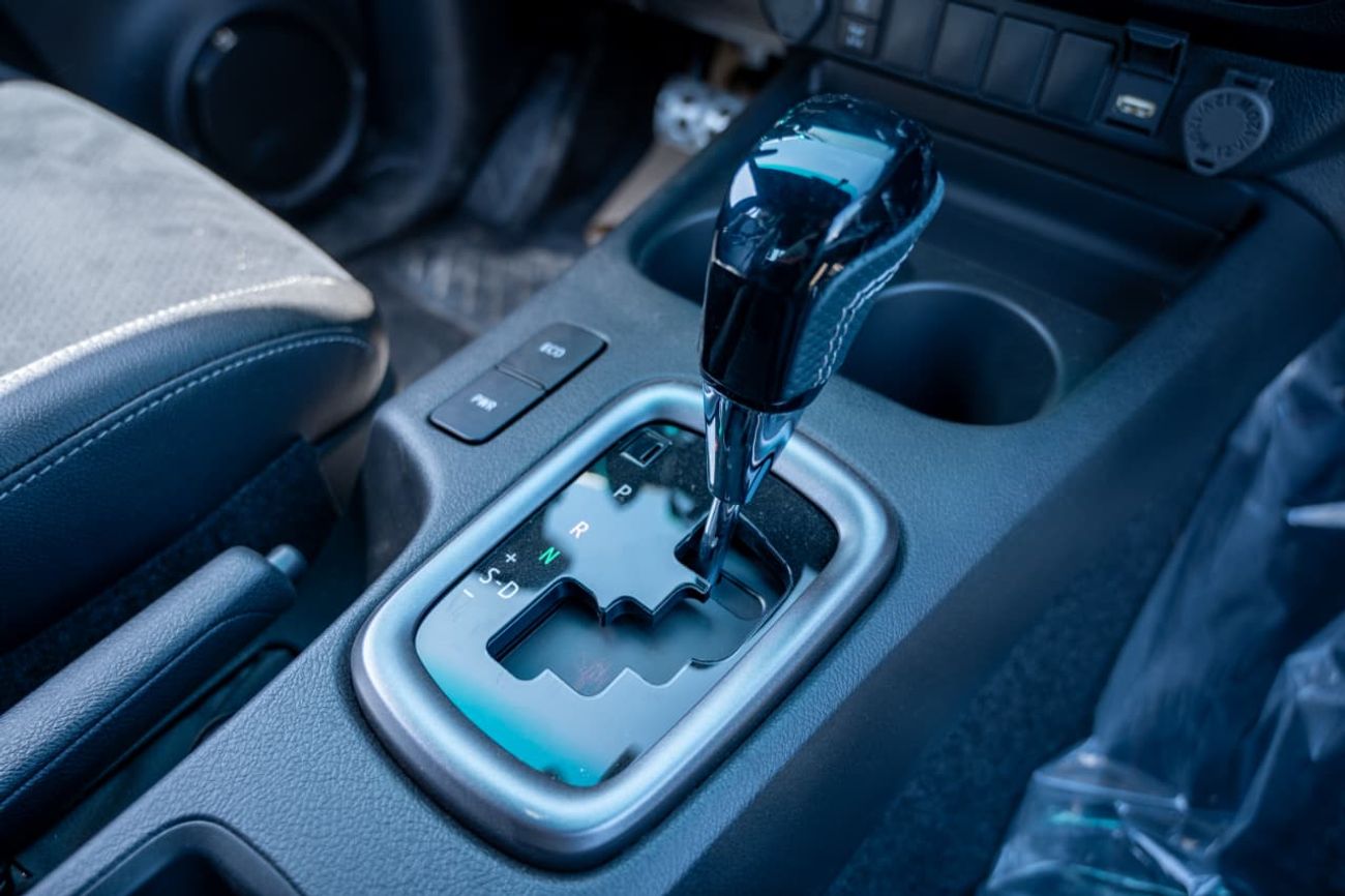 تويوتا هيلوكس Hilux GR-Sports | 4.0L | Petrol | Automatic | 4X4 | 2026