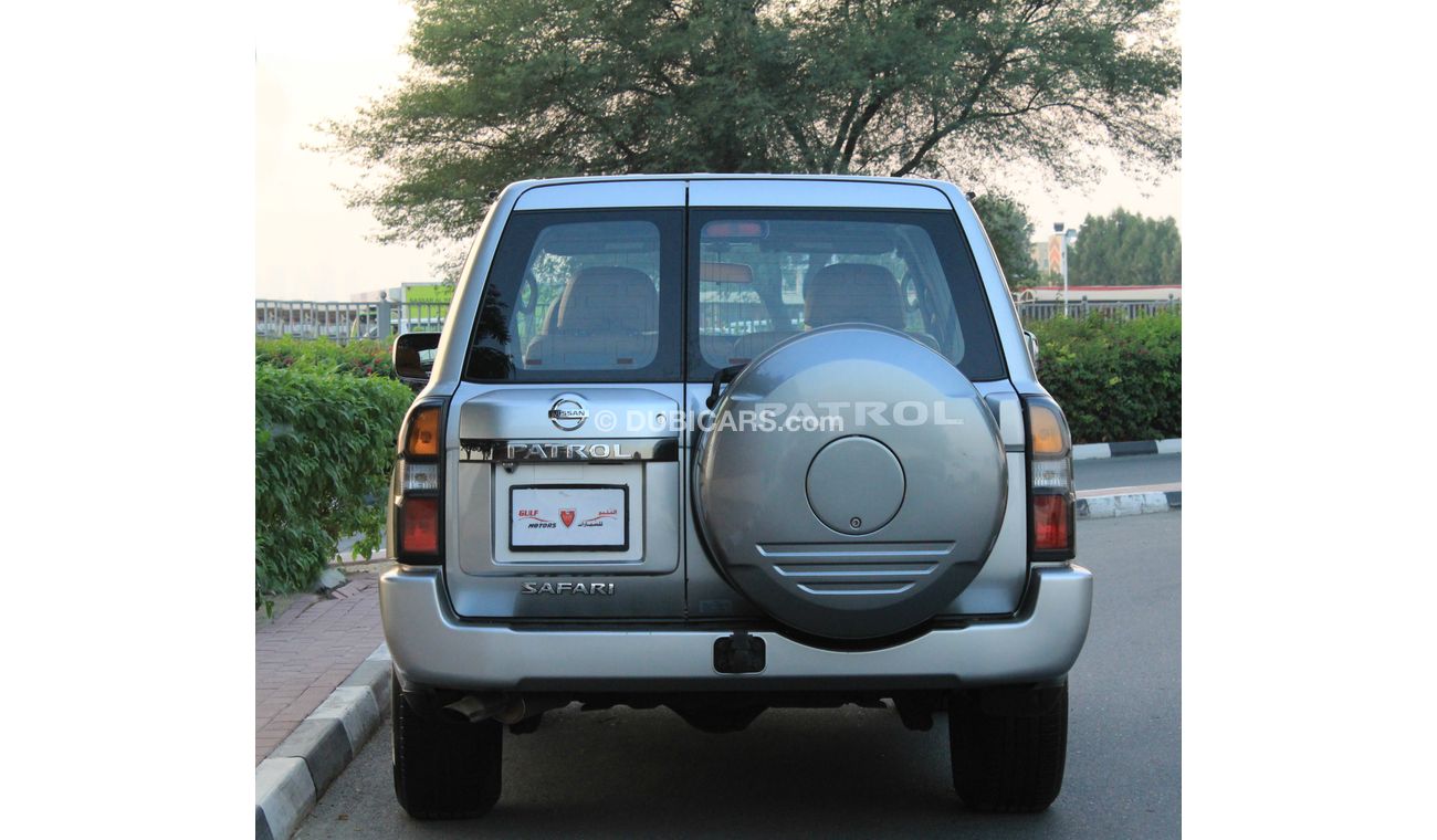 Nissan Patrol Safari Capsule - Automatic Transmission - Leather Interiors - excellent condition