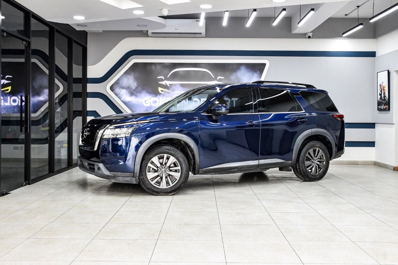 نيسان باثفايندر SV 3.5L AWD (7 Seater)