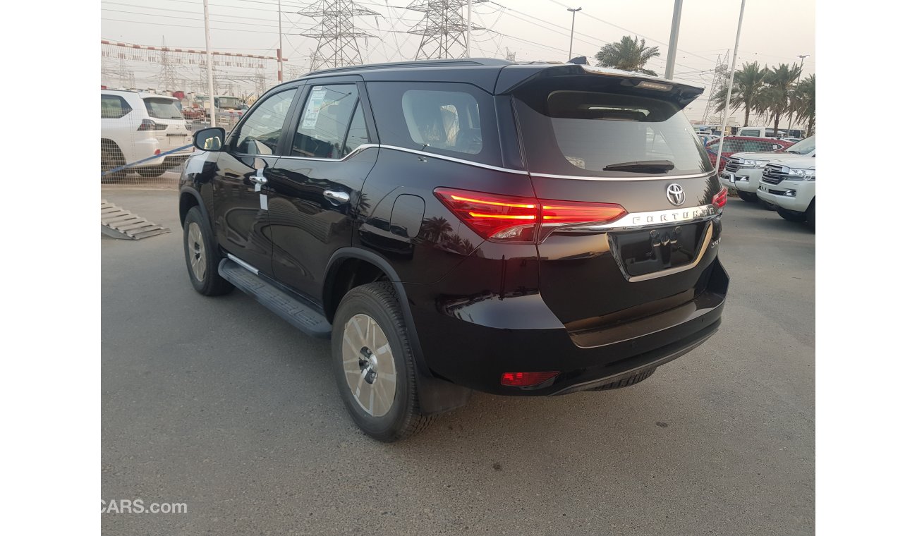 Toyota Fortuner SR5 4.0L V6 4x4 with Leather Seats