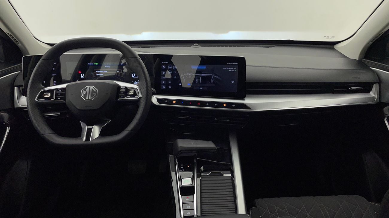 أم جي وان STD 1.5 | بدون دفعة مقدمة | اختبار القيادة في المنزل