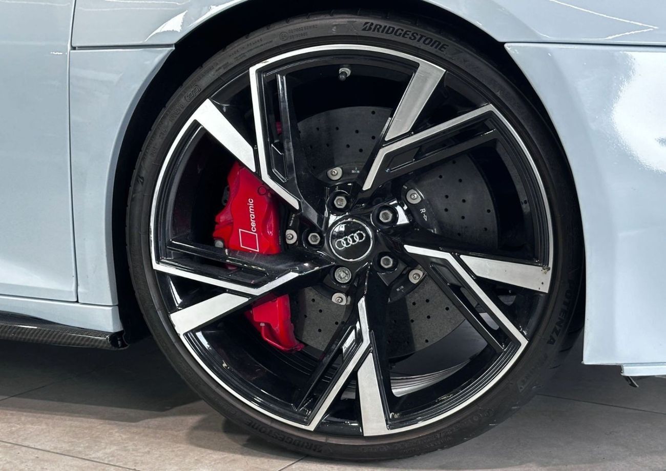 أودي R8 V10 Plus Performance parts 5.2L