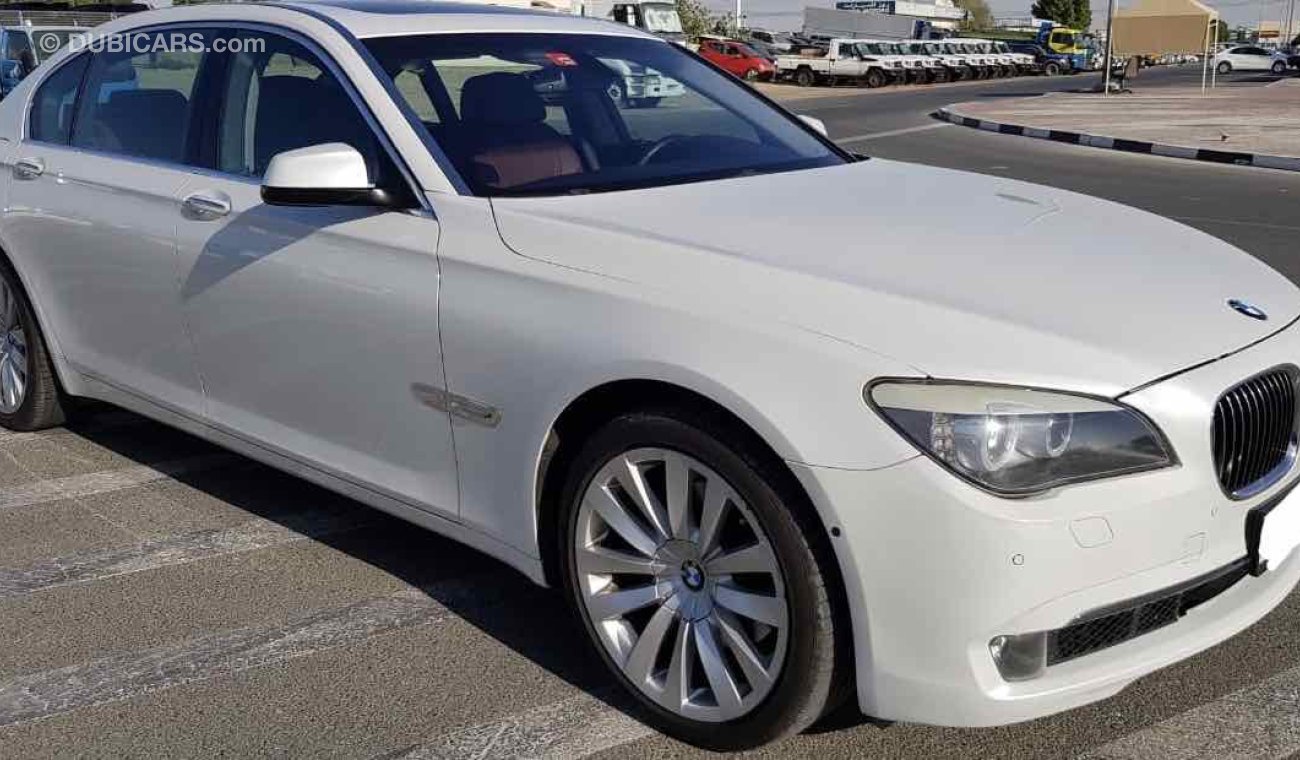 BMW 740Li GCC very neat and clean car