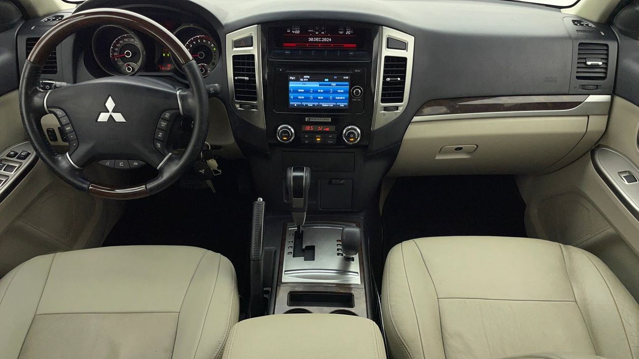 ميتسوبيشي باجيرو GLS TOP 3.5 | بدون دفعة مقدمة | اختبار القيادة في المنزل