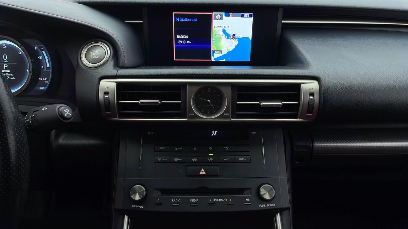 Lexus IS 200 IS 200t F 2000