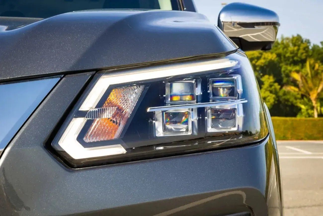 نيسان إكستيرا Nissan X-Terra Platinum PTR AT -MY2023- Grey