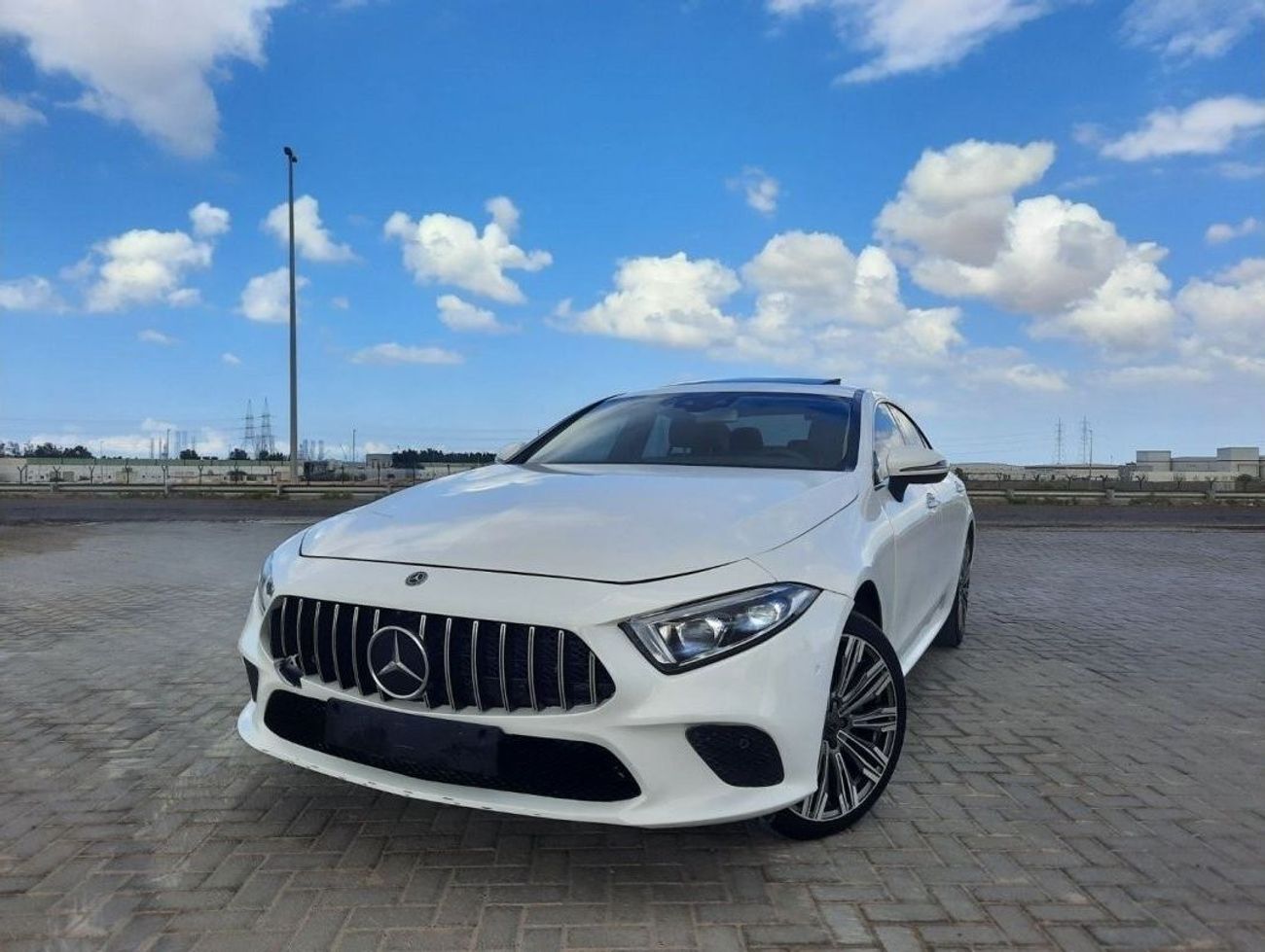 Mercedes-Benz CLS 400 Mercedes CLS400d full option 2019 تتصدر للسعودية