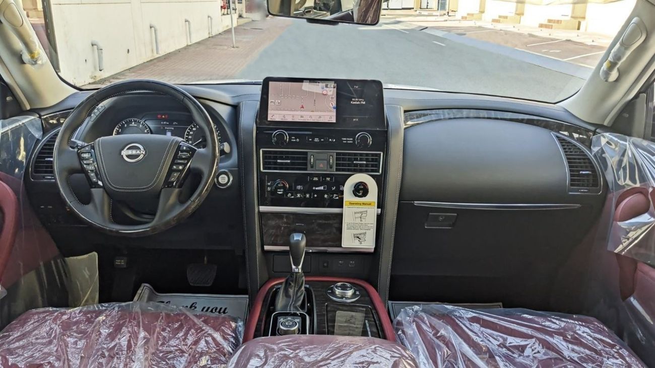 Nissan Patrol 5.6L-8CYL-Platinum VVEL DIG-Full Option-Excellent Condition GCC Specs-3 Years Warranty