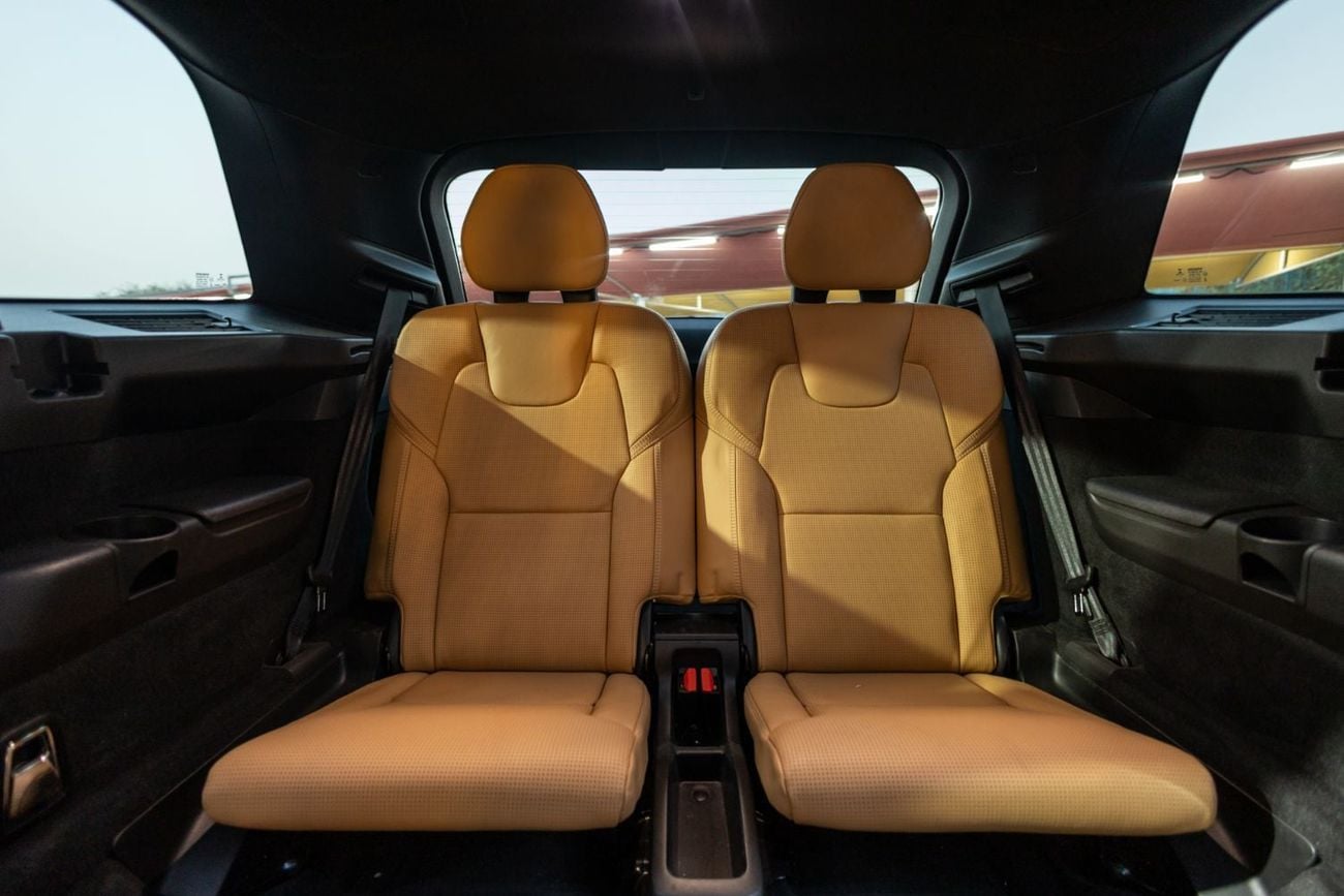 Volvo XC90 INSCRIPTION Volvo XC90 T6 Inscription (7 SEATER) 2020 GCC | Warranty
