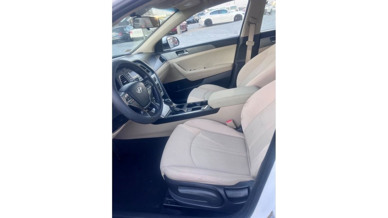 Hyundai Sonata SE