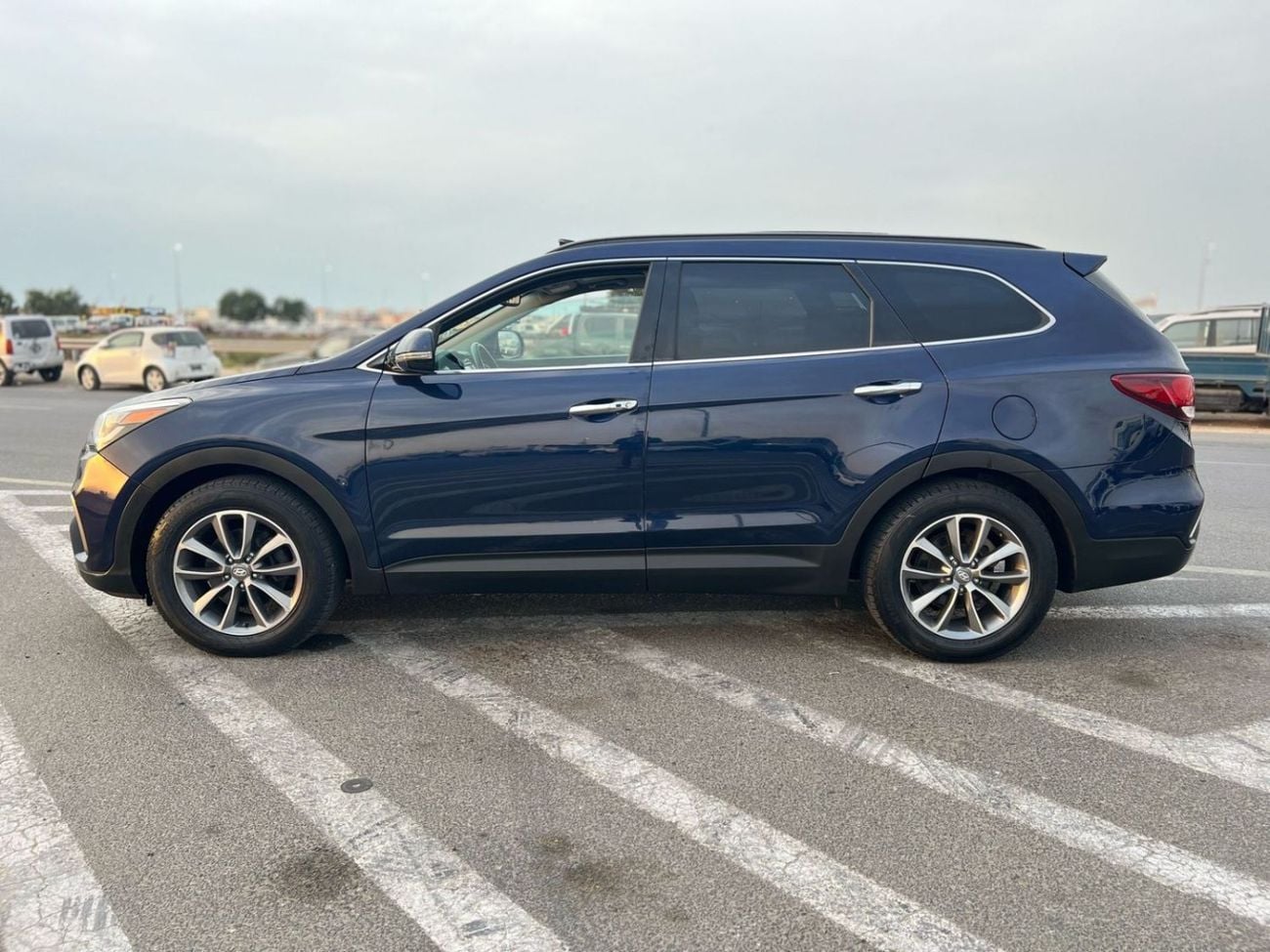Hyundai Santa Fe 2017 HYUNDAI SANTAFE XL LIMITED FULL PANORAMIC VIEW- 3.3L V6 - 4WHEEL DRIVE - 7 SEATER ELECTRIC AND 