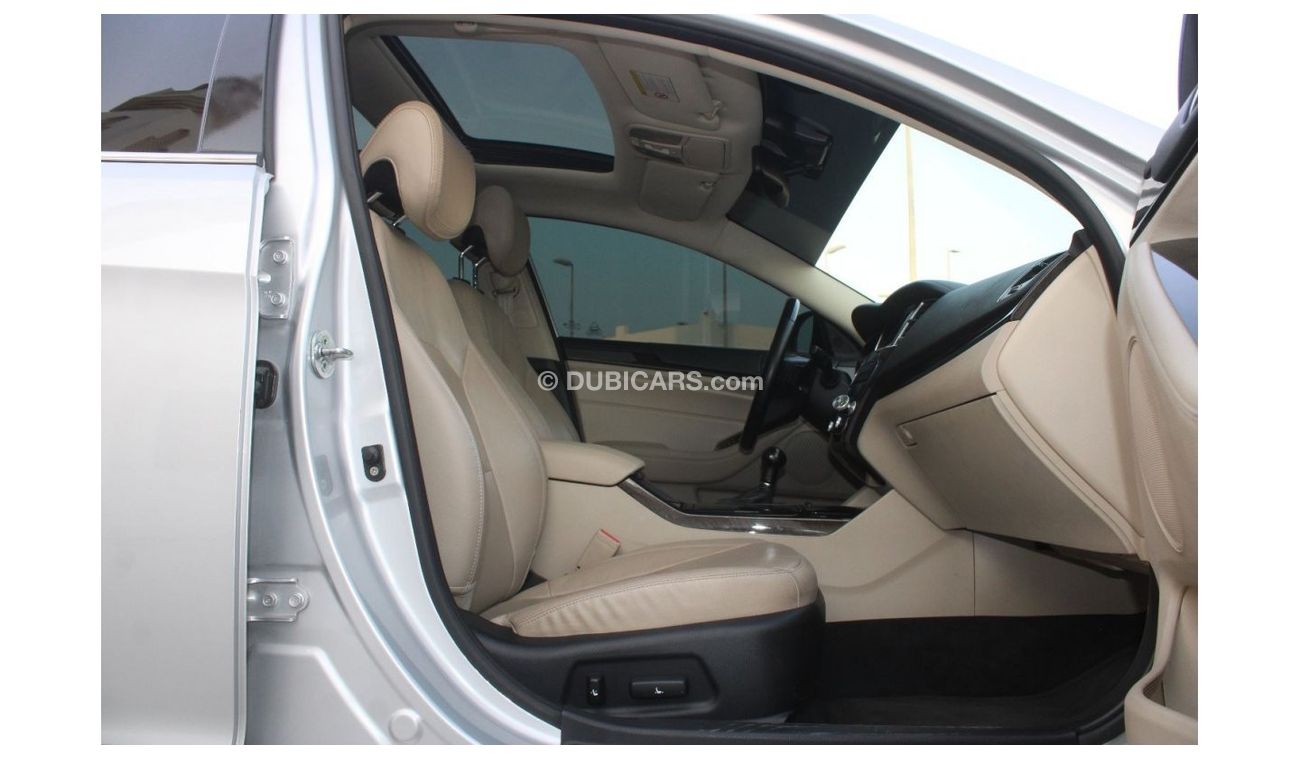 كيا كادنزا كيا كادينزا 2015 خليجي فل كامل  بحالة ممتازة بدون صبغ بدون حوادث