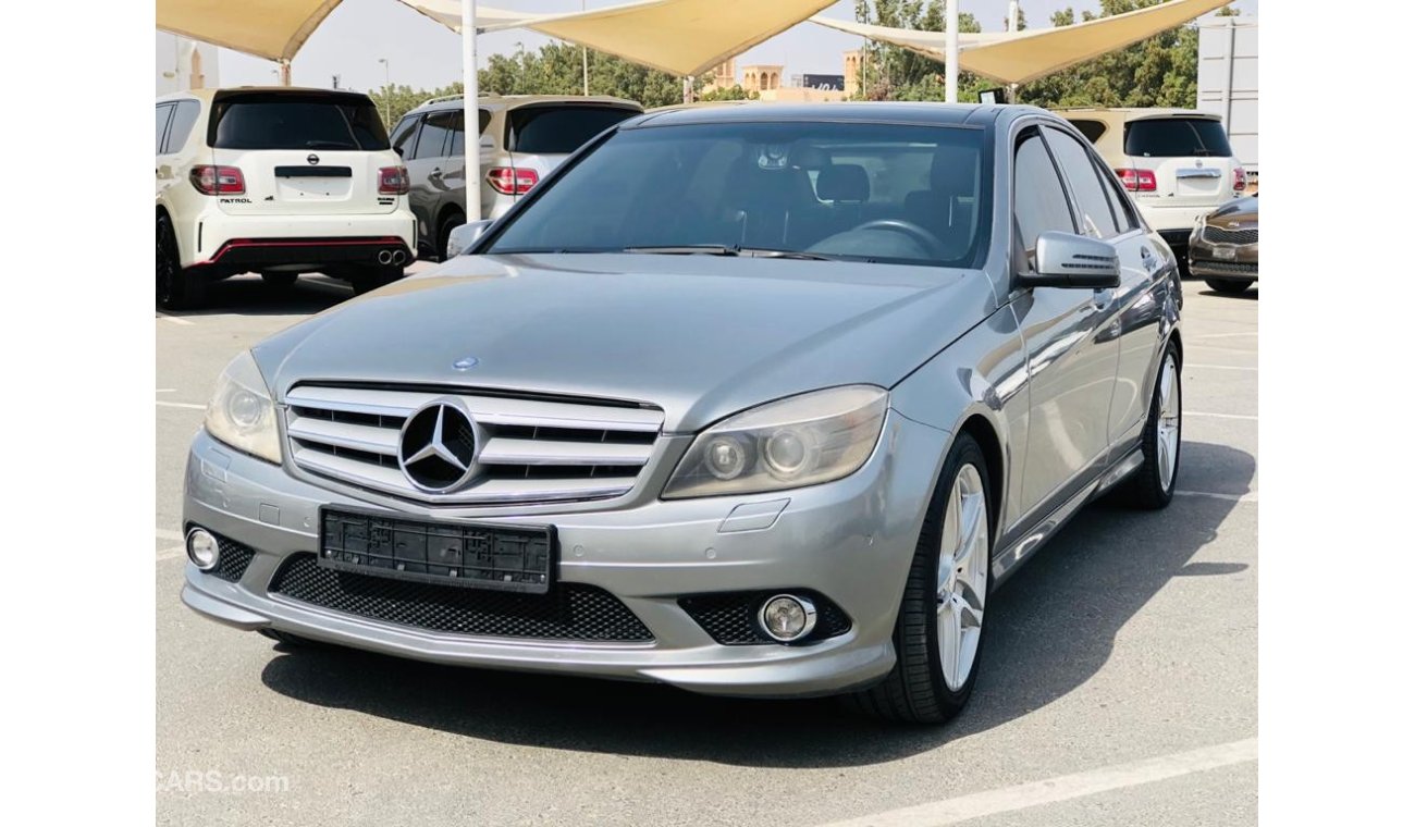 Mercedes-Benz C 300 Mercedes Benz C 300 GCC full option perfect condition