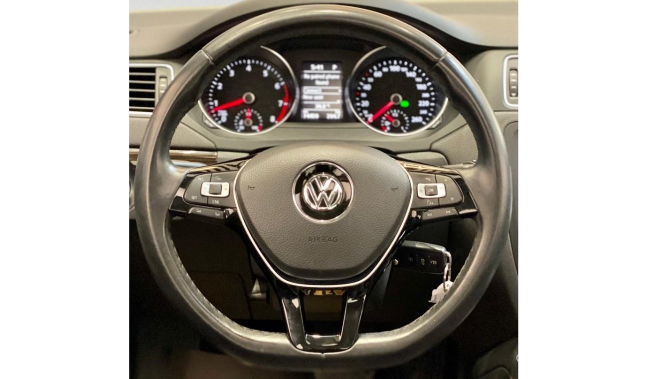 فولكس واجن جيتا 2016 Volkswagen Jetta, Full Dealer Service History, Warranty, Recently Serviced, Low KM, GCC