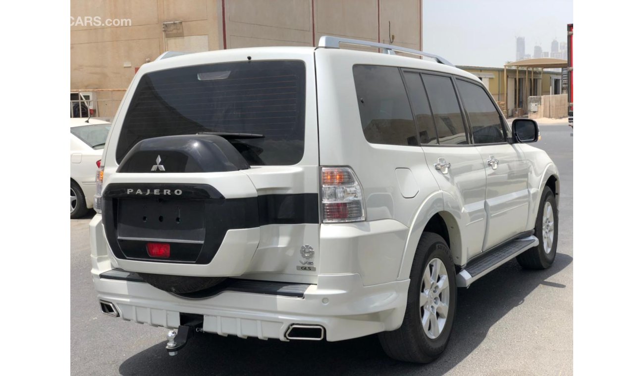 Mitsubishi Pajero 3.5L Petrol, TESLA DVD 16", 1 Power Seat, Leather Seats, Headrest DVD, 17" Rims,  (LOT # MP2017)