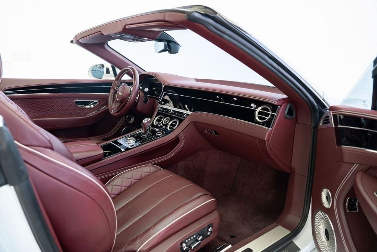 Bentley Continental GTC Bentley GTC W12 Black Edition