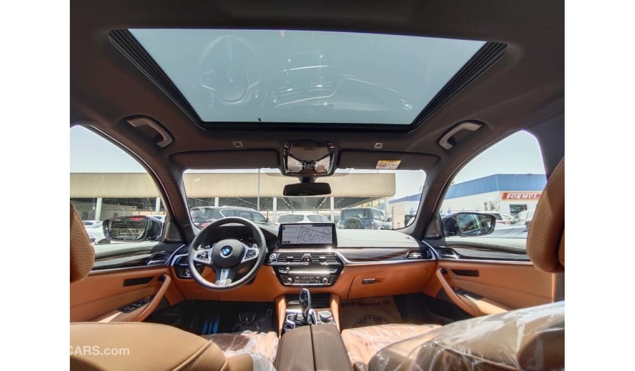 بي أم دبليو 530i لاكجري M سبورت باكج