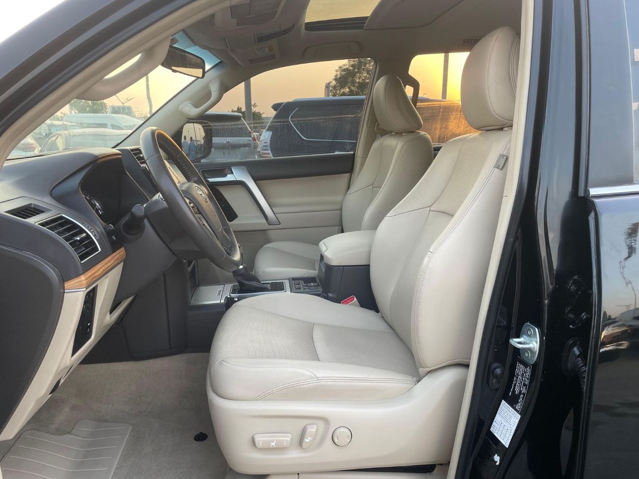 تويوتا برادو VXR 4.0L 4WD