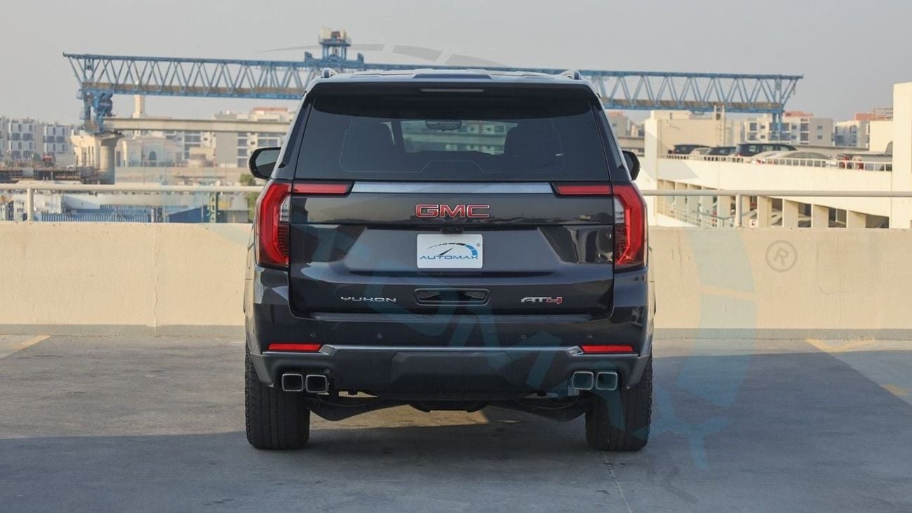 GMC Yukon AT4 Ultimate 6.2L V8 4X4 GCC 34600Km With 2 Years Or 100,000 Km Warranty @ Official Dealer