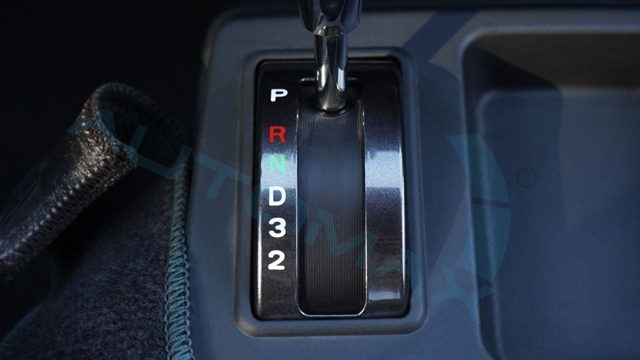 CMC D 260 (For Export , НА ЭКСПОРТ) Window Van 2.4L RWD 2025 GCC Без пробега