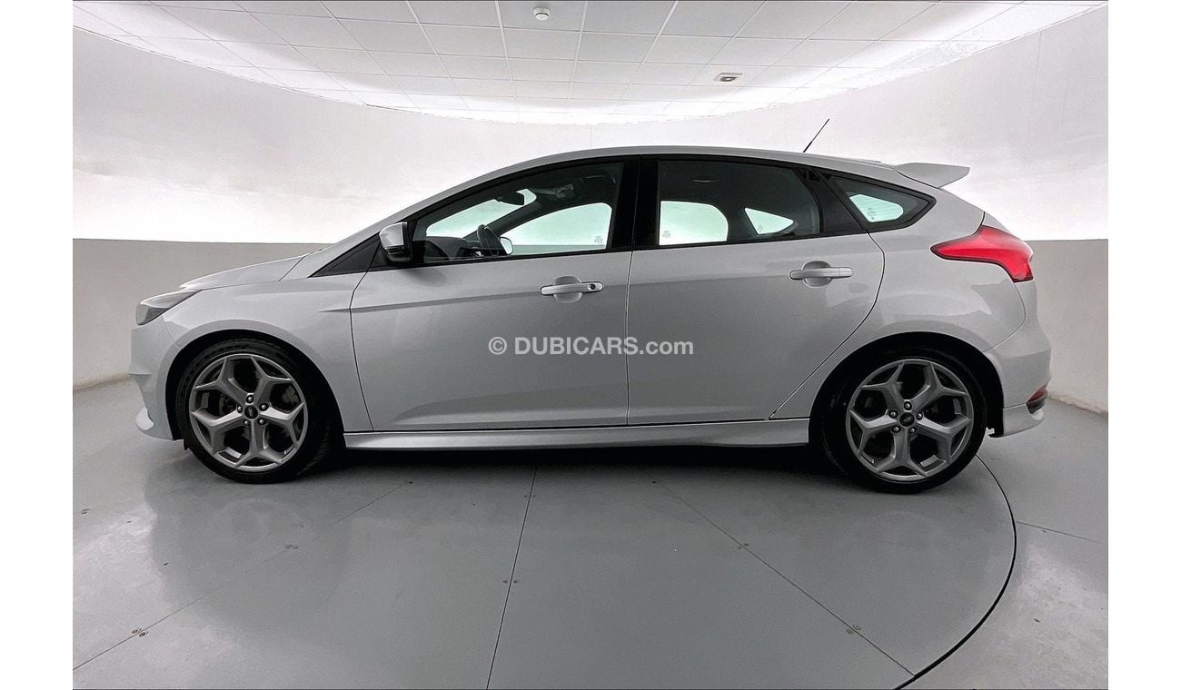 فورد فوكاس ST | سنة ضمان مجانية | 0 دفعة أولى | سياسة الإعادة بعد 7 أيام