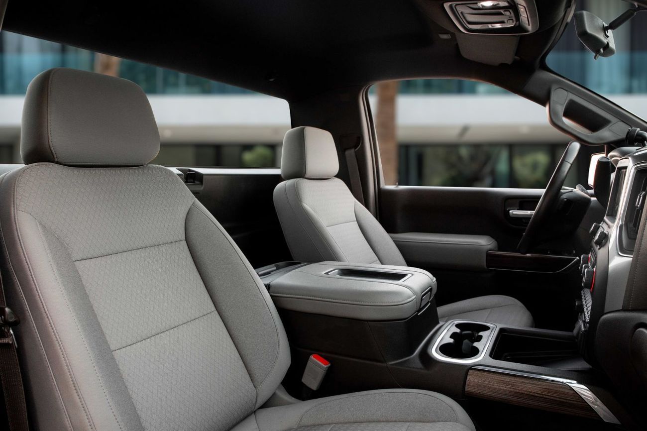 Chevrolet Silverado 1500 Z71 | 2,252 P.M  | 0% Downpayment | Immaculate Condition!