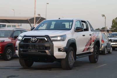 تويوتا هيلوكس TOYOTA HILUX 4.0L V6 PETROL DOUBLE CAB 4WD ADVENTURE AUTO