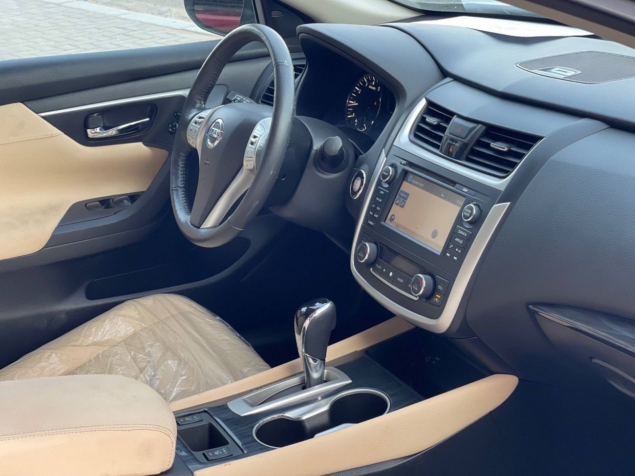 Nissan Altima SL 2.5L SL / V4 2.5L / RADAR / SUNROOF / BLIND SPOTS / BIG RIMS /SUPER CLEAN