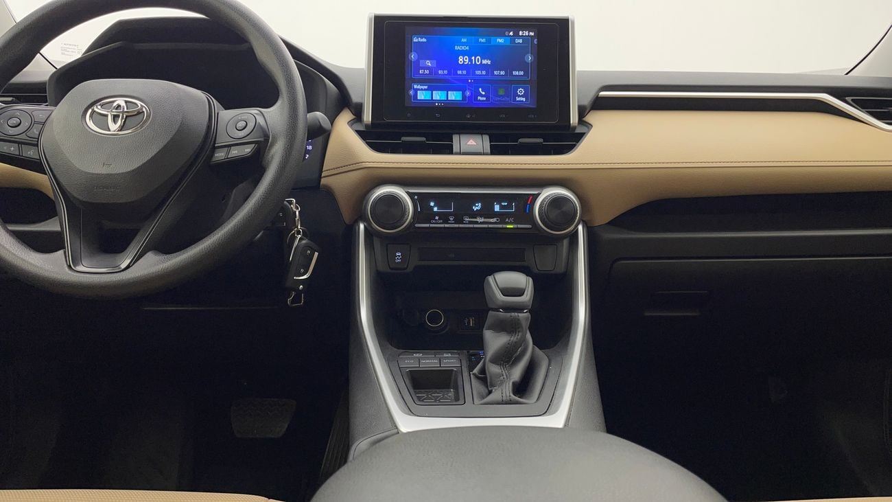 تويوتا راف ٤ EX 2.5 | بدون دفعة مقدمة | اختبار القيادة في المنزل