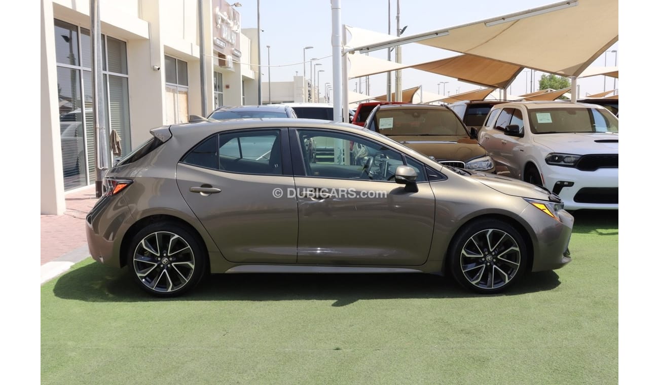 Toyota Corolla Toyota Corolla Hatchback SE / 2019 / Canadian / Low mileage