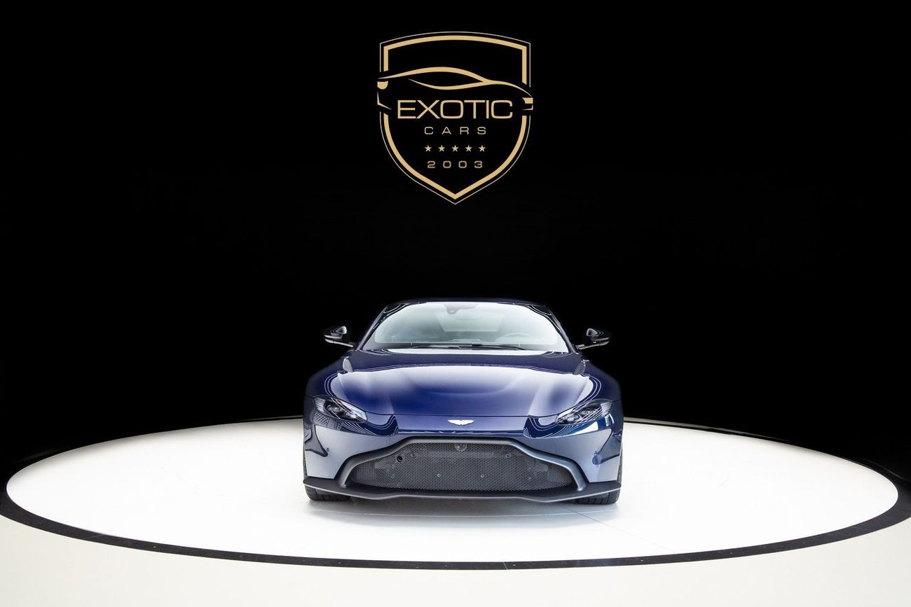 أستون مارتن فانتيج V8