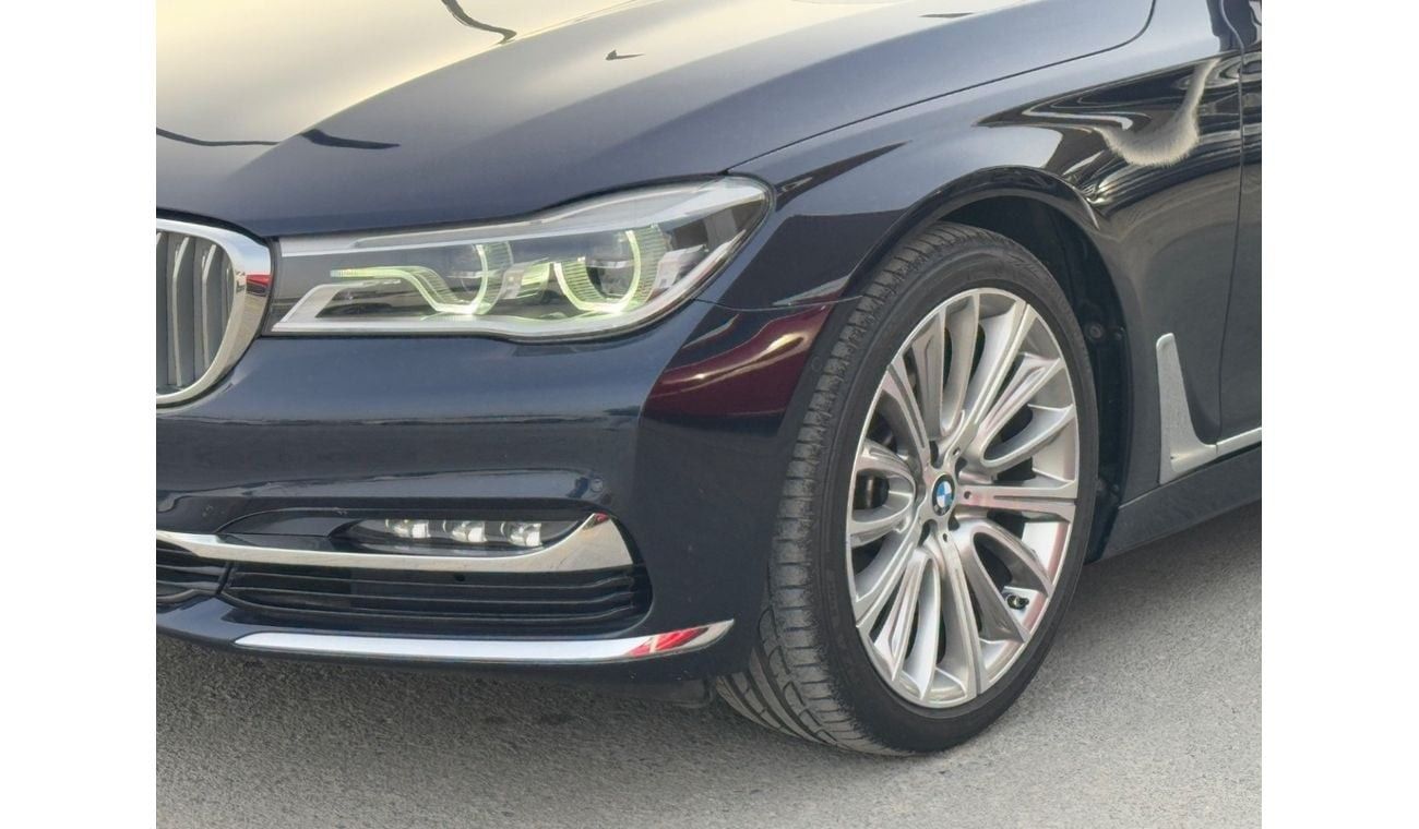 BMW 740Li Luxury 3.0L (335 HP) BMW 740Li / 2016 / GCC / Only 59,000KM / Full Option/ Free Accident/ 3 Keys