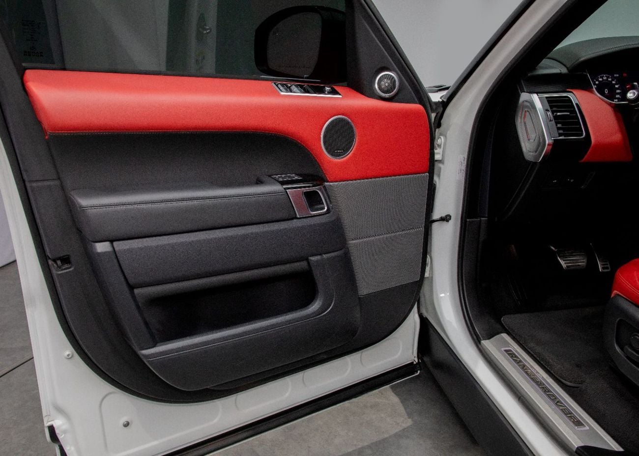 Land Rover Range Rover Sport DYNAMIC Supercharged