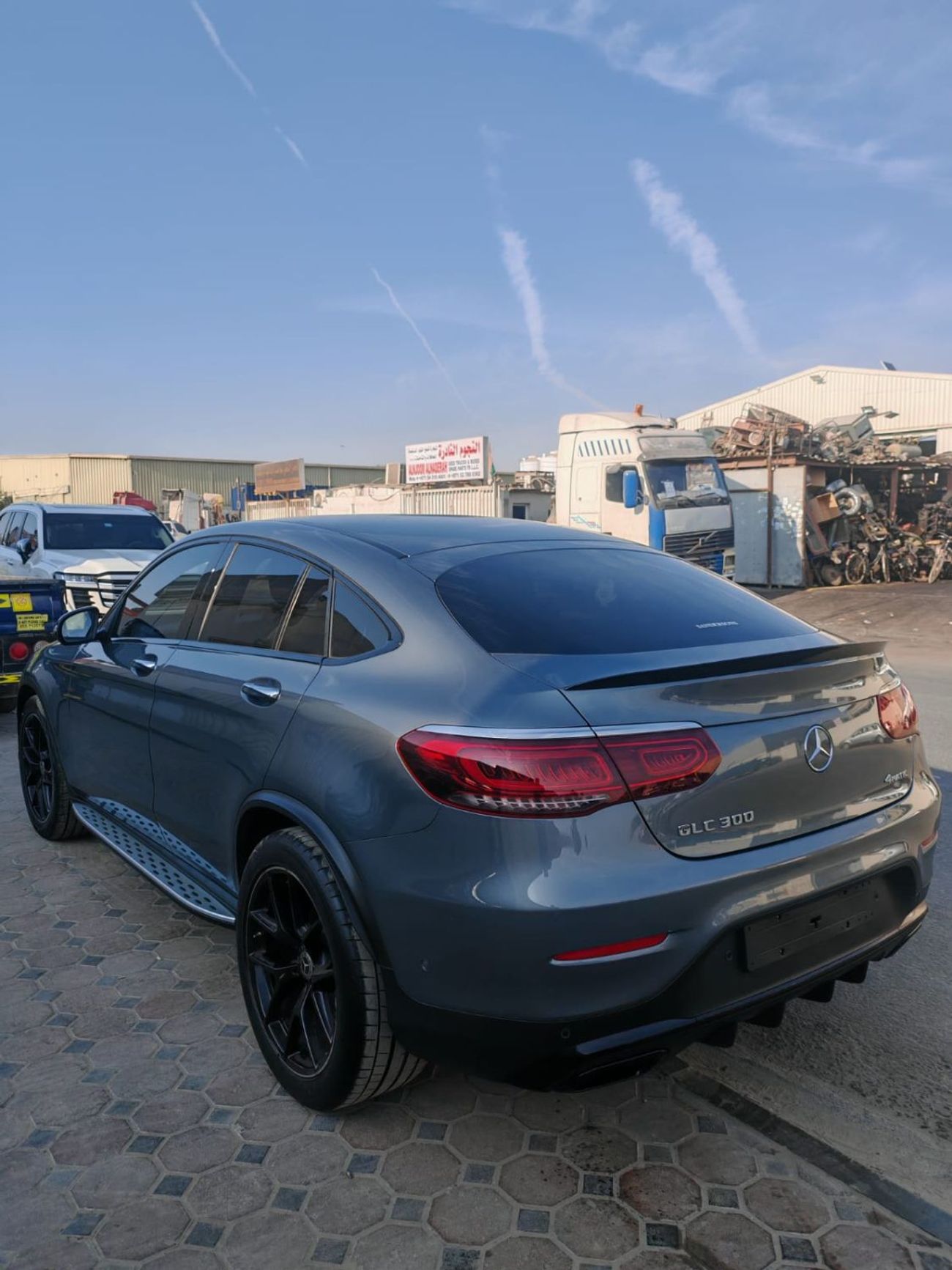 Mercedes-Benz GLC 300 Coupe 2.0L